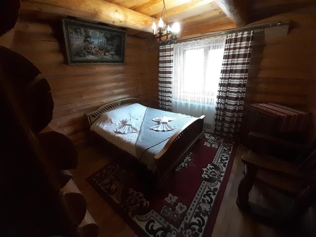 Guest House Dikiy Zrub Vorokhta Esterno foto