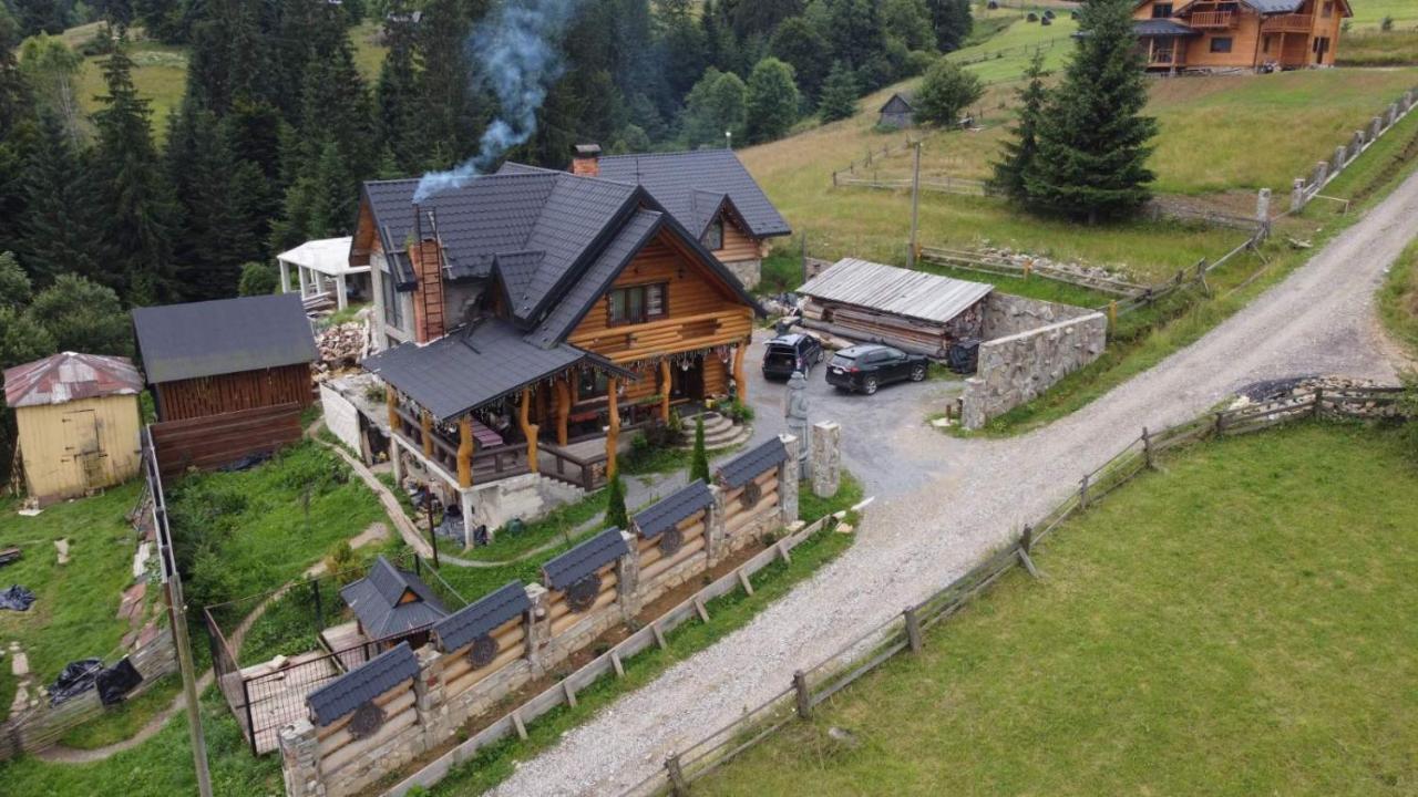 Guest House Dikiy Zrub Vorokhta Esterno foto