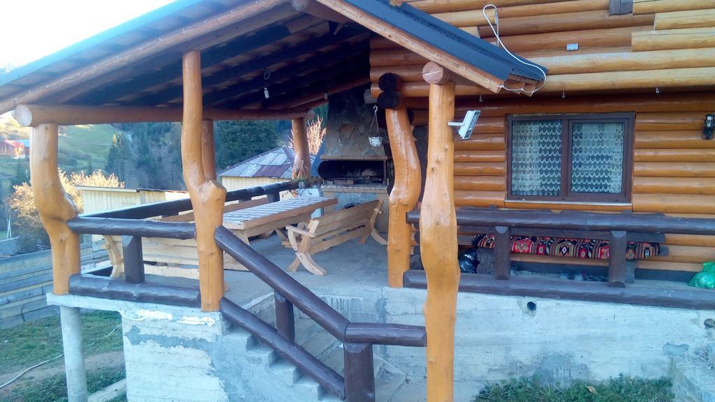 Guest House Dikiy Zrub Vorokhta Esterno foto